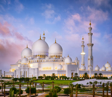 travelroot-uae-abu-dhabi-the-sheikh-zayed-grand-mosque